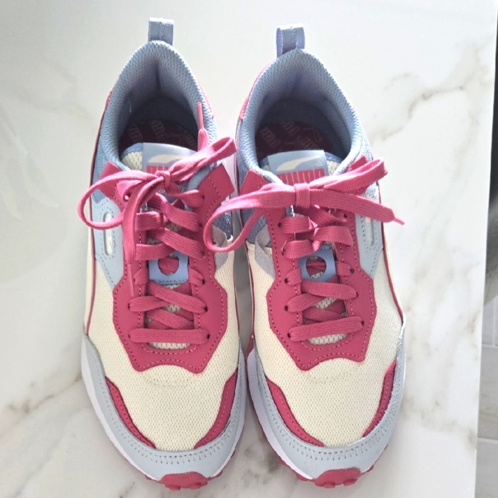 Puma Retro Multicolor Sneakers